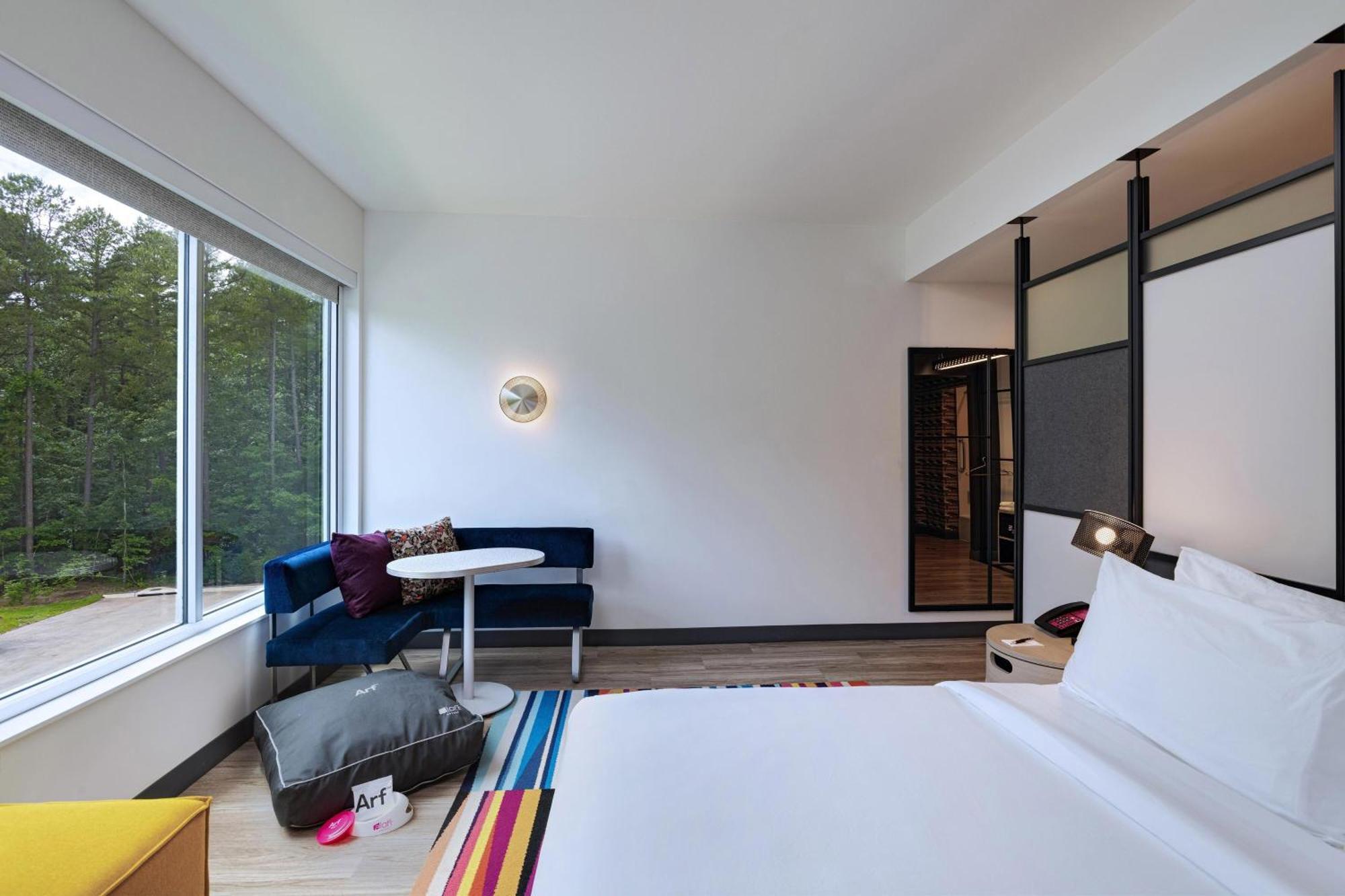 Отель Aloft Little Rock West Экстерьер фото