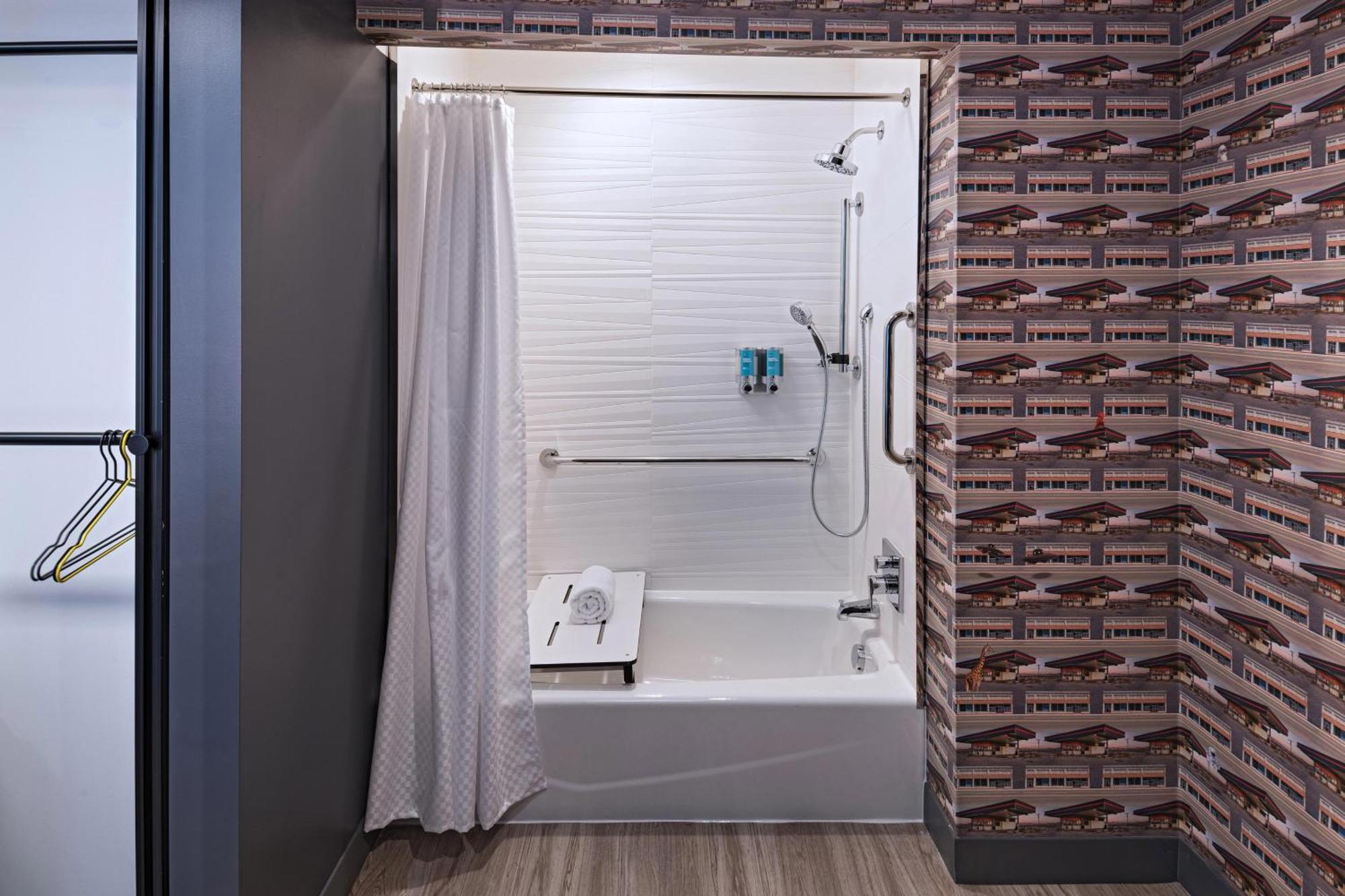 Отель Aloft Little Rock West Экстерьер фото