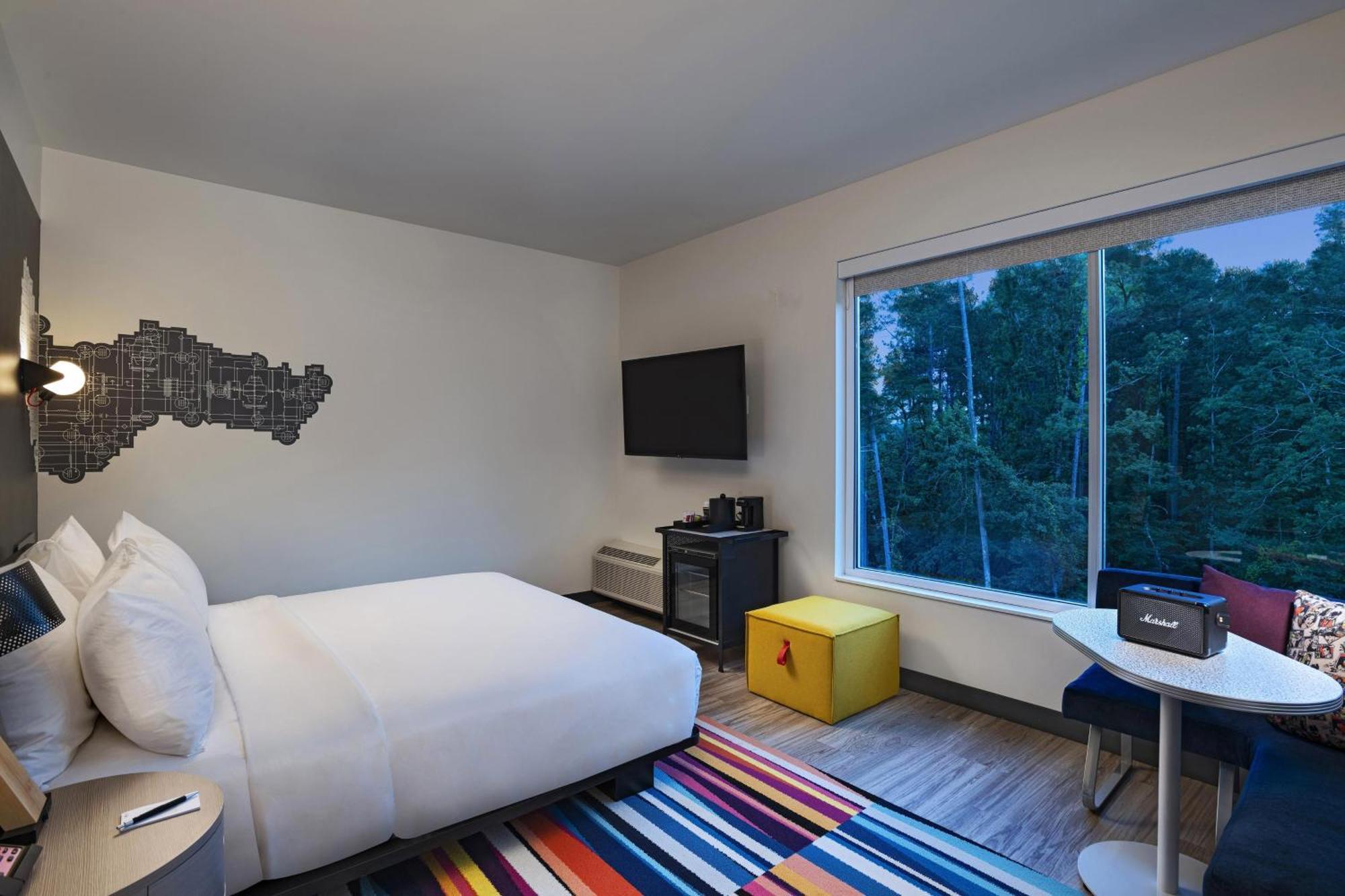 Отель Aloft Little Rock West Экстерьер фото
