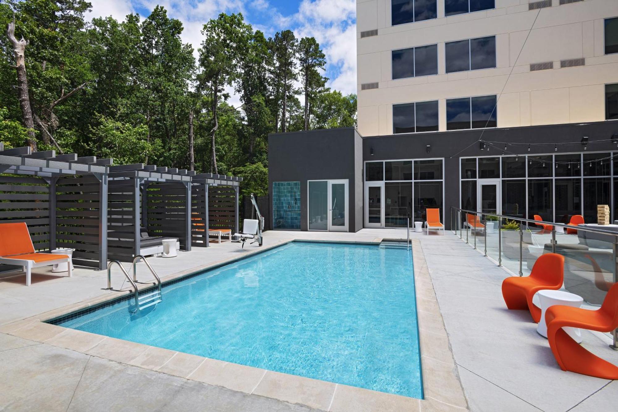 Отель Aloft Little Rock West Экстерьер фото